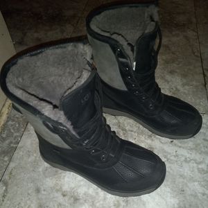 UGG  women's black and grey suede boot size 8